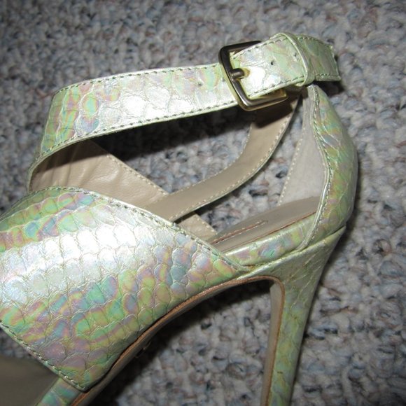 Charles David Iridescent Snakeskin Heels - Picture 9 of 12